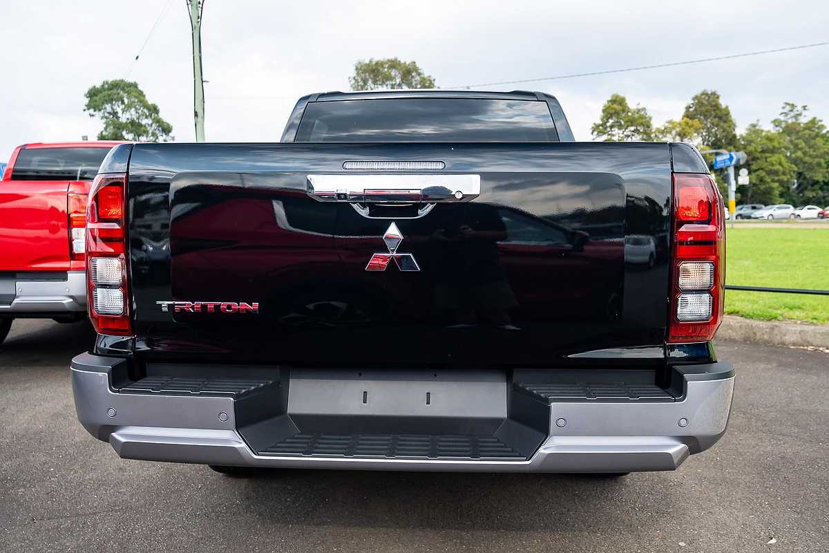 2024 Mitsubishi Triton GLS MV 4X4