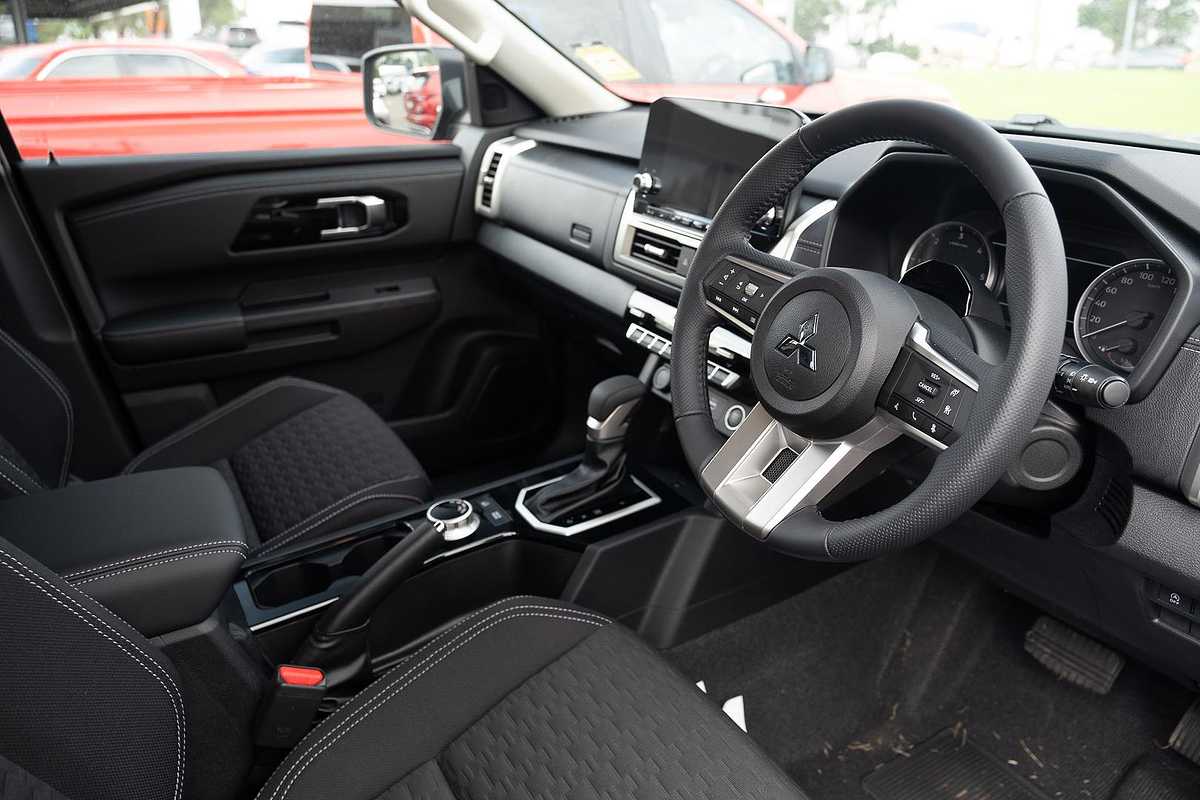 2024 Mitsubishi Triton GLS MV 4X4