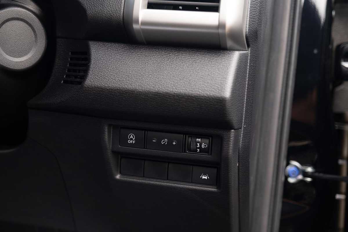 2024 Mitsubishi Triton GLS MV 4X4
