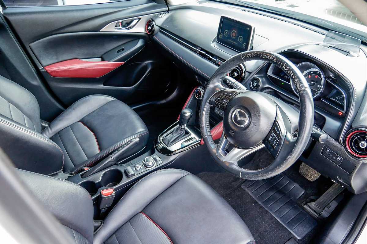 2017 Mazda CX-3 sTouring DK