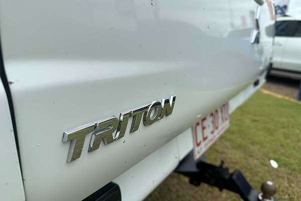 2013 Mitsubishi Triton GL-R MN 4X4