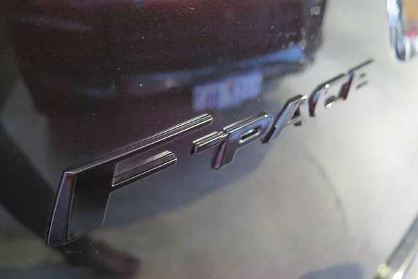 2021 Jaguar FPACE X761 MY21.25 P250 R-Dynamic SE