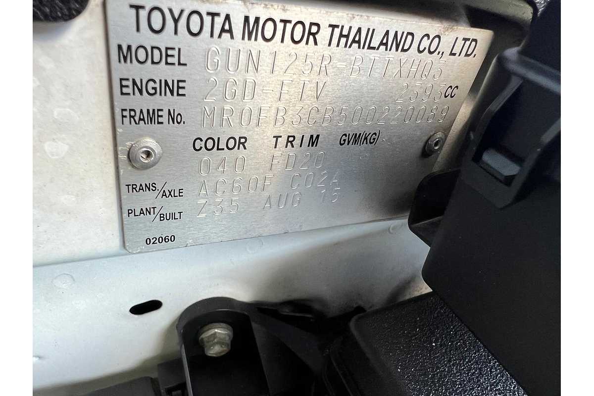 2015 Toyota Hilux Workmate GUN125R 4X4
