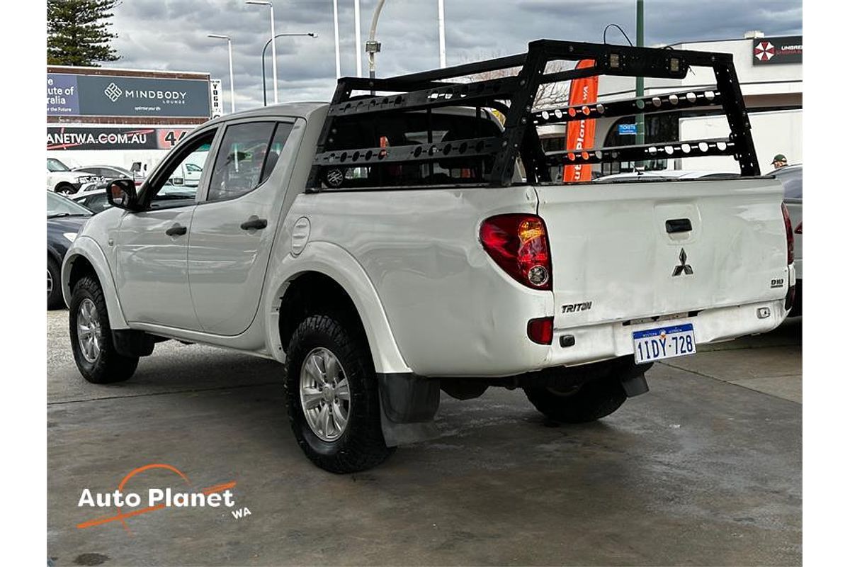 2014 Mitsubishi TRITON GLX (4x4) MN MY14 UPDATE 4X4