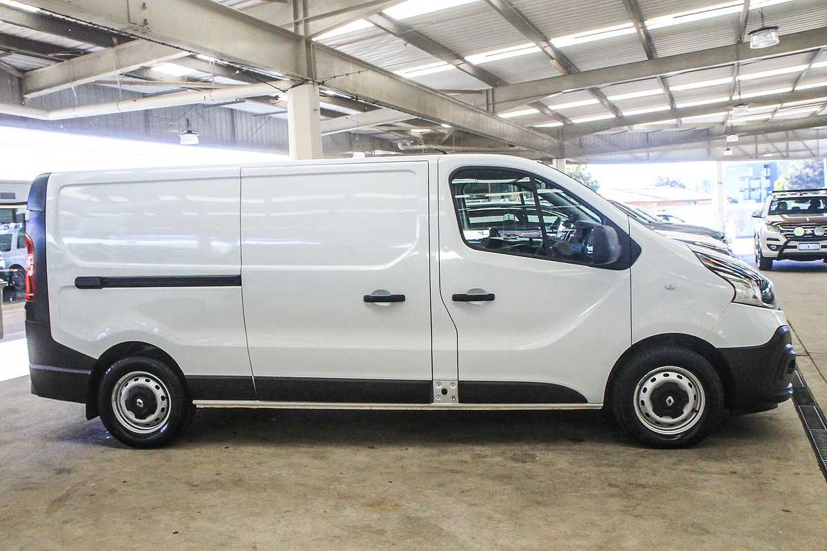 2017 Renault Trafic 103KW X82