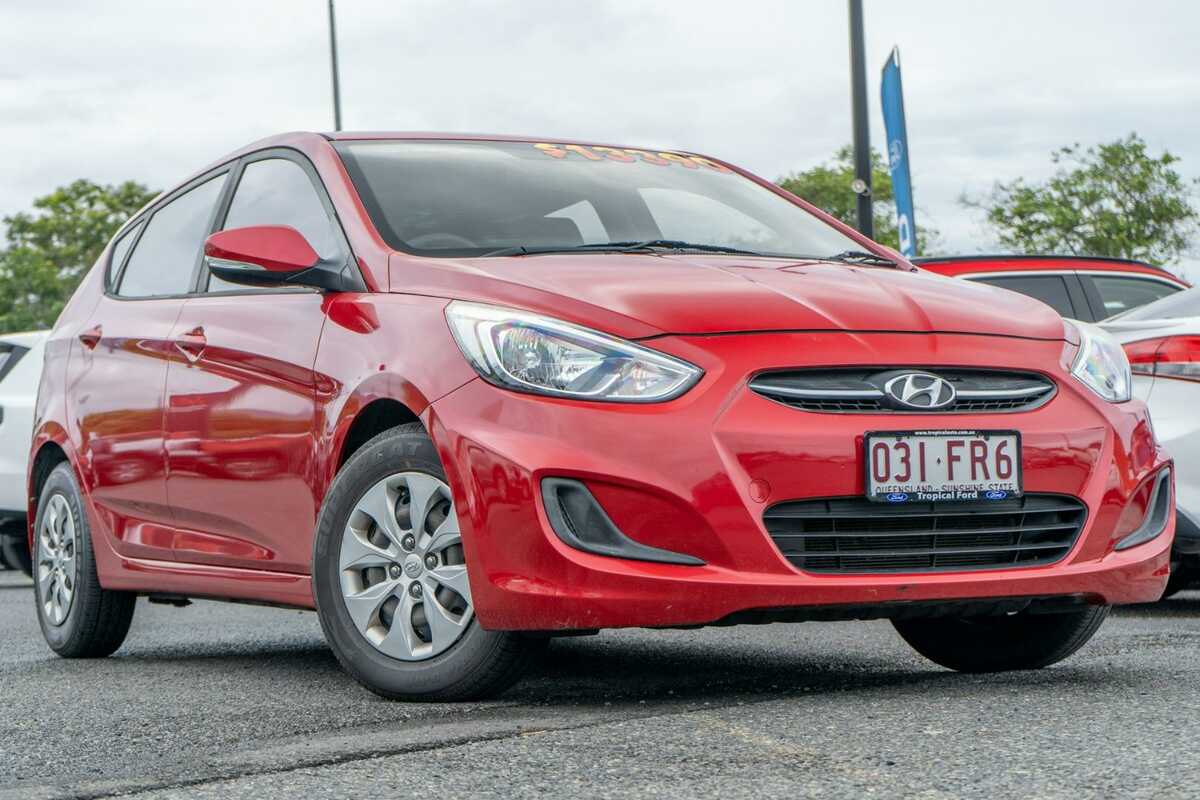 SOLD 2016 Hyundai Accent Active Used Hatch Park Avenue QLD