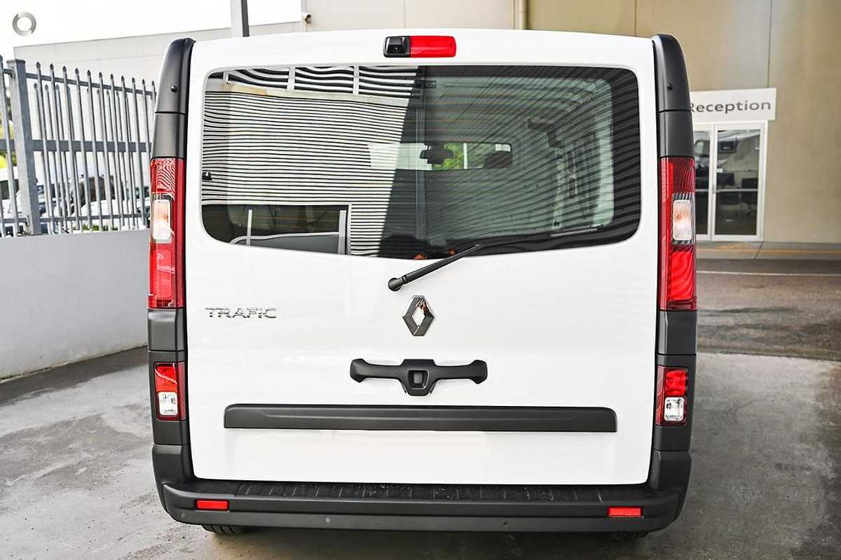 2023 Renault Trafic Crew Pro X82 LWB