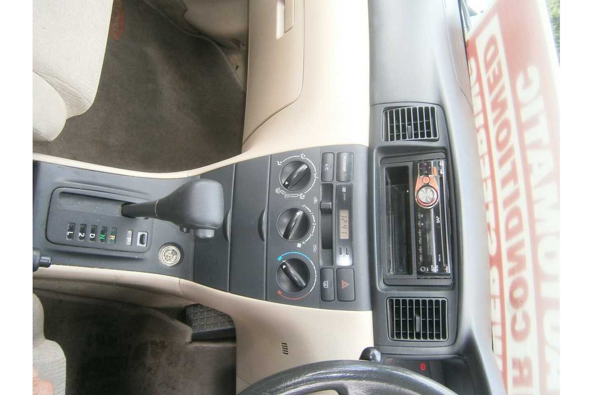 2003 Toyota Corolla Conquest ZZE122R