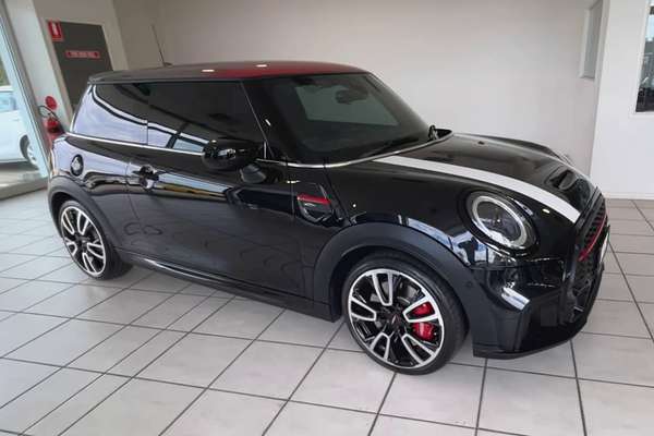 2022 MINI Hatch John Cooper Works Classic F56 LCI-2