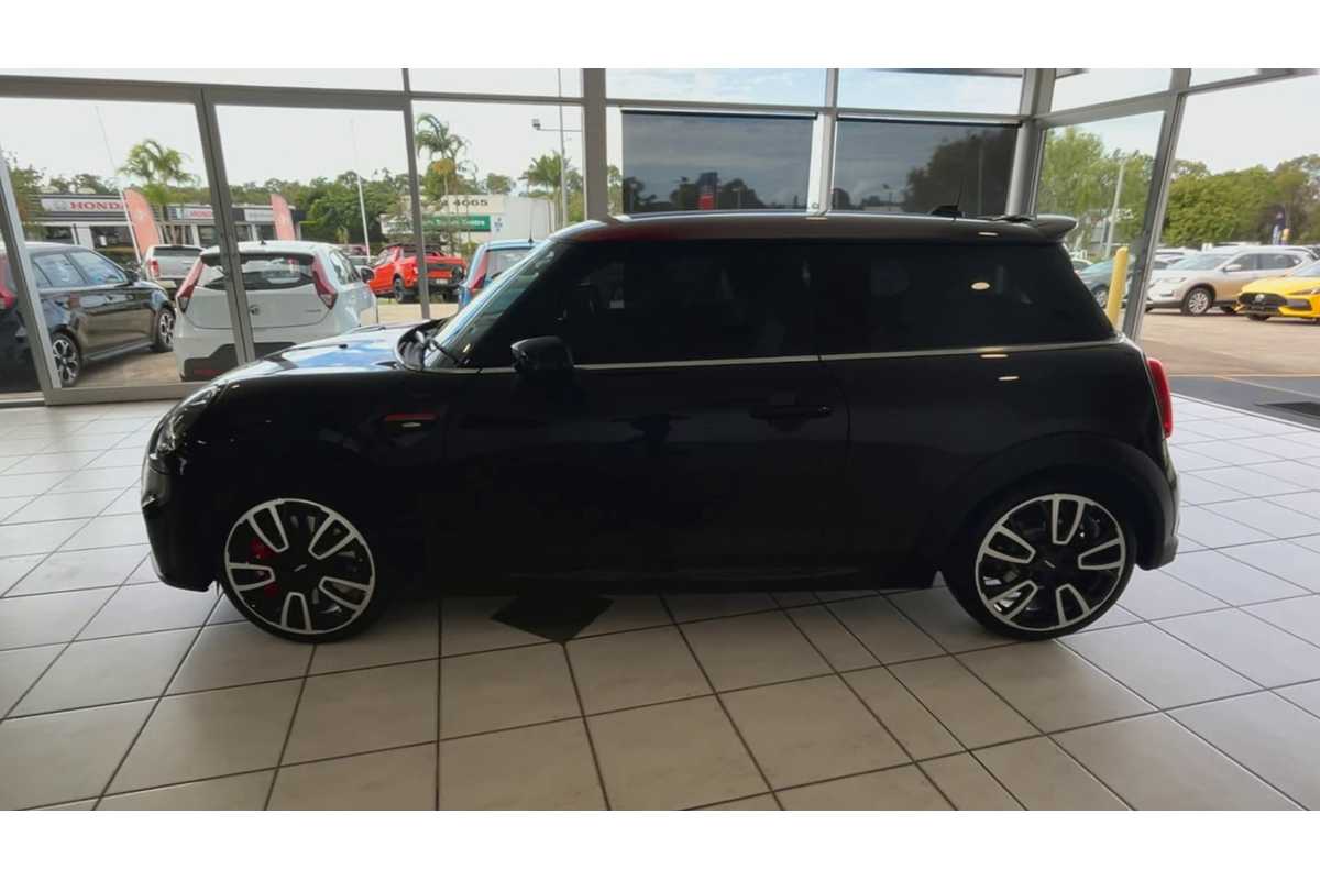 2022 MINI Hatch John Cooper Works Classic F56 LCI-2