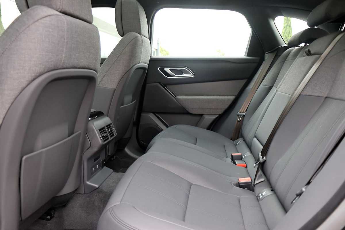 2023 Land Rover Range Rover Velar PHEV P400e Dynamic HSE L560