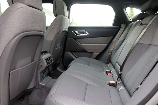 2023 Land Rover Range Rover Velar PHEV P400e Dynamic HSE L560