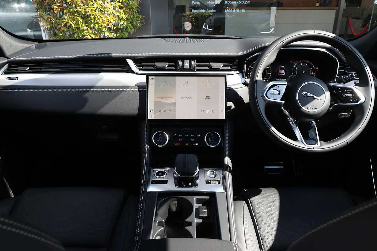 2023 Jaguar F-PACE P250 R-Dynamic SE X761