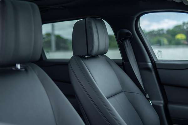 2023 Land Rover Range Rover Velar P400 Dynamic HSE L560