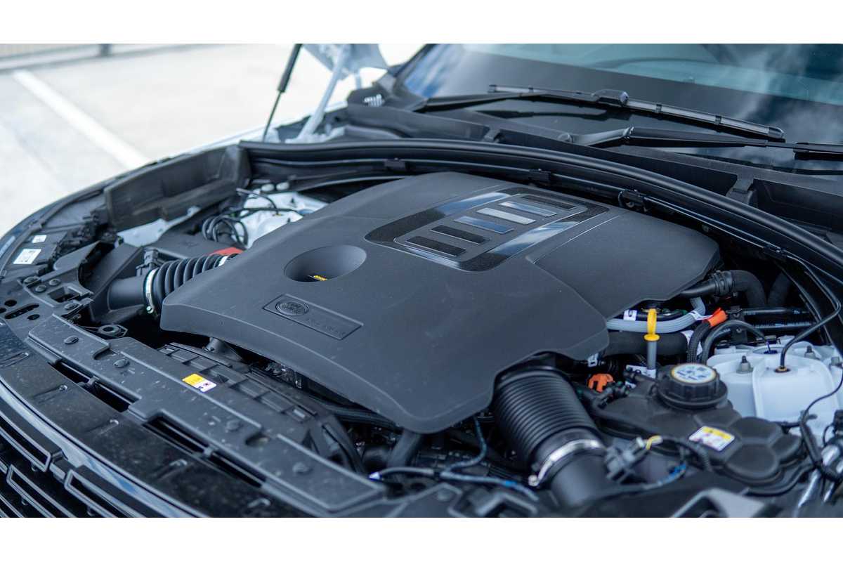 2023 Land Rover Range Rover Velar P400 Dynamic HSE L560