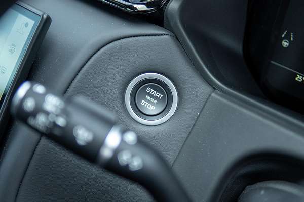 2023 Land Rover Range Rover Velar P400 Dynamic HSE L560