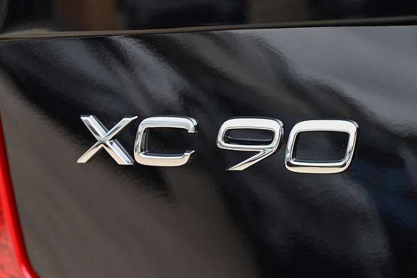 2023 Volvo XC90 Ultimate B6 Bright