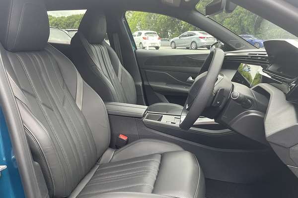 2023 Peugeot 408 GT Plug-In Hybrid P54