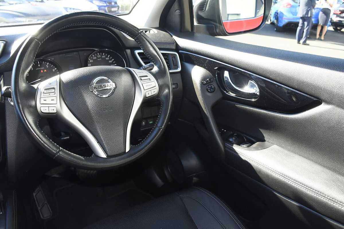 2017 Nissan Qashqai TI J11