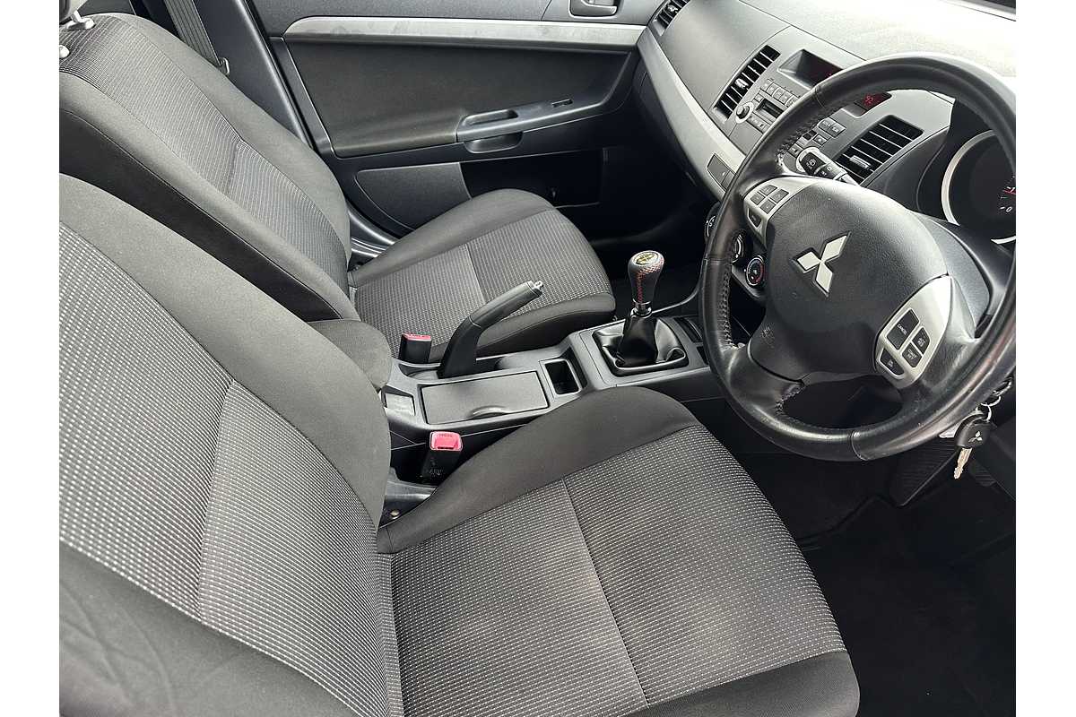 2010 Mitsubishi Lancer SX CJ