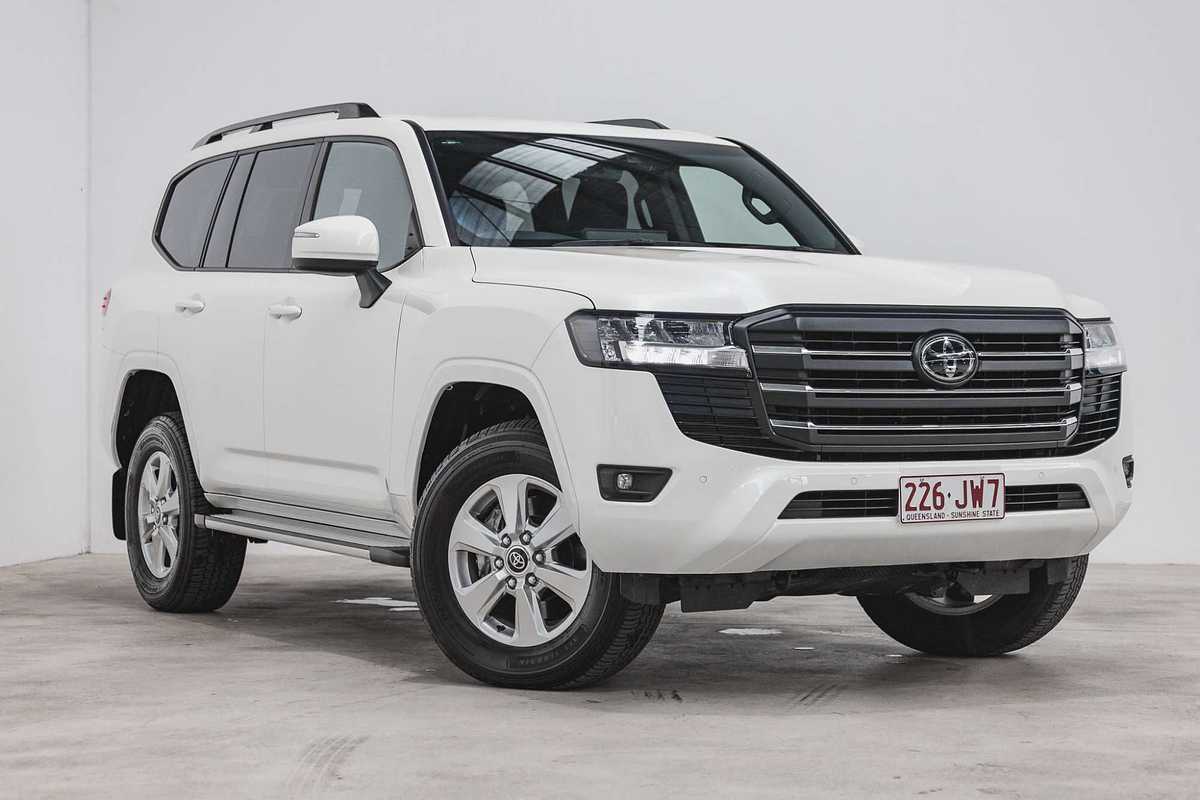 2023 Toyota Landcruiser GXL FJA300R