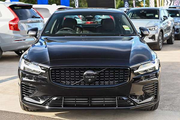 2024 Volvo S60 Recharge T8 Black Edition