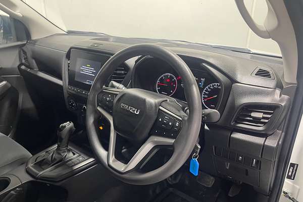 2023 Isuzu D-MAX SX High Ride  Rear Wheel Drive