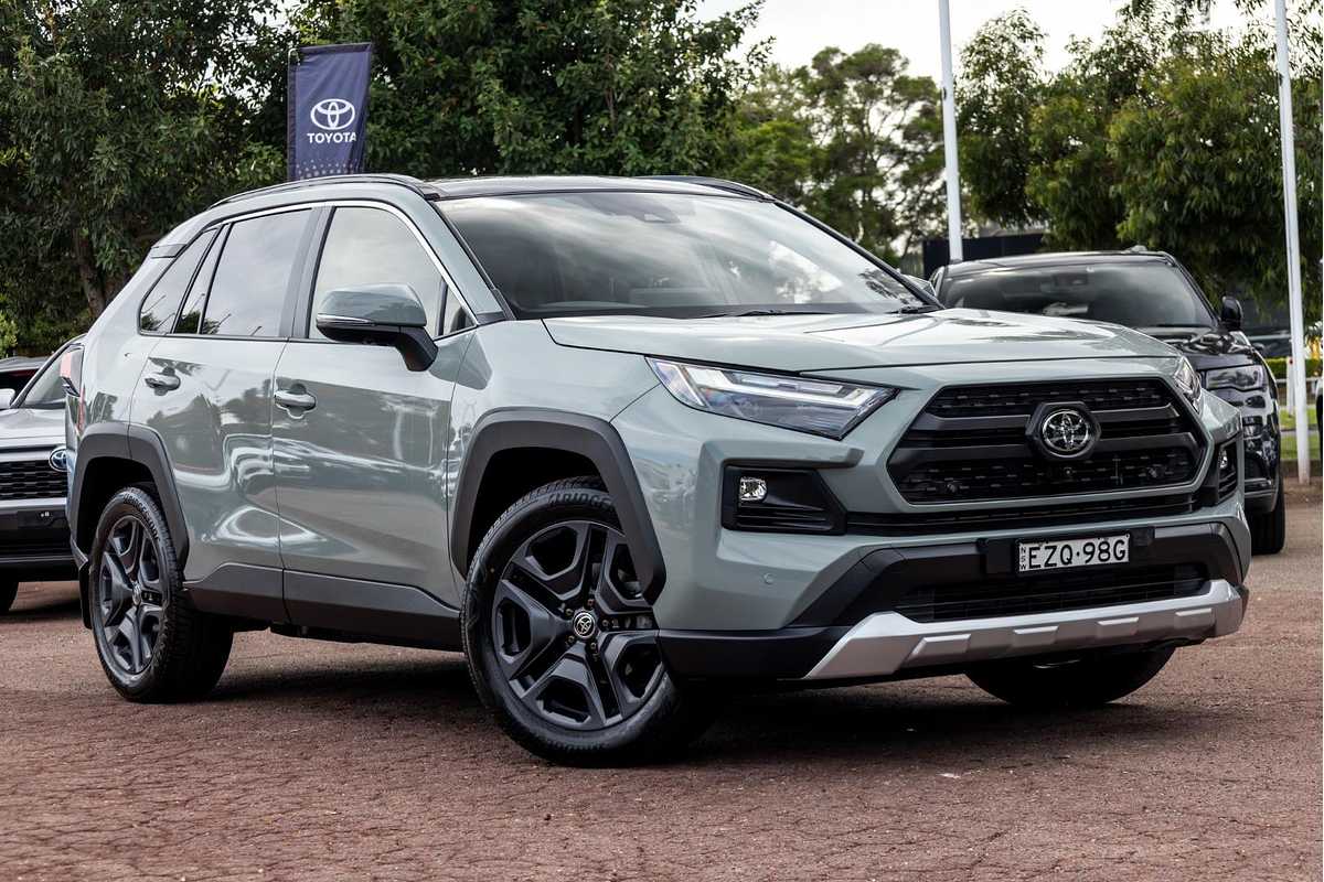 2023 Toyota RAV4 Edge AXAA54R