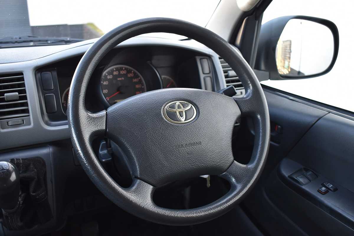 2008 Toyota HiAce