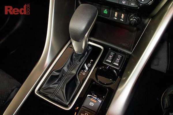 2024 Mitsubishi Eclipse Cross Black Edition YB