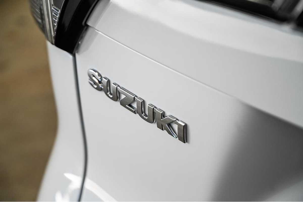 2023 Suzuki S-Cross JYB
