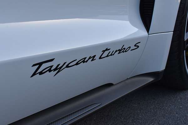 2021 Porsche Taycan Turbo S AWD Y1A MY21