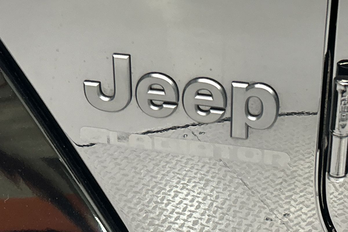 2021 Jeep Gladiator Night Eagle JT 4X4