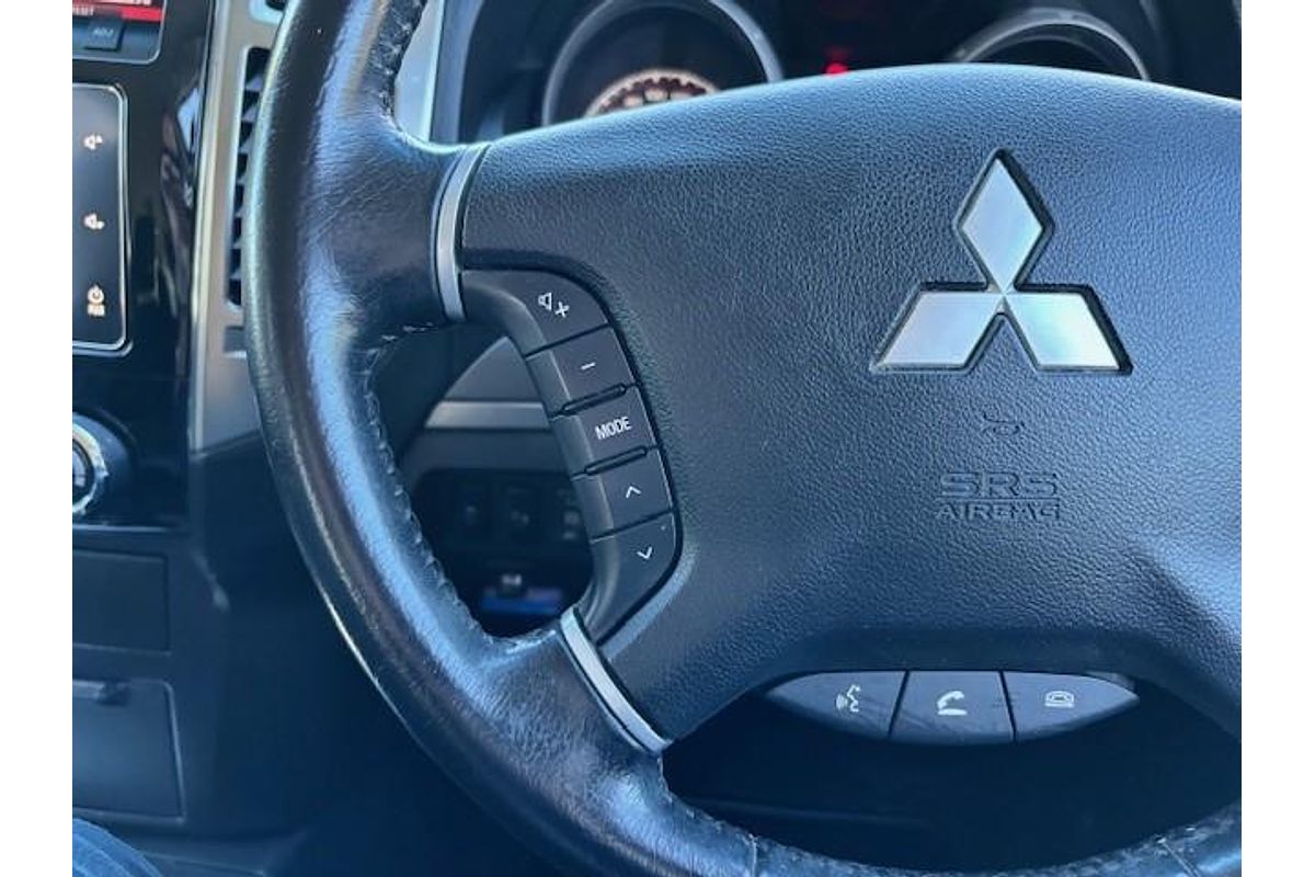 2020 Mitsubishi Pajero GLS NX