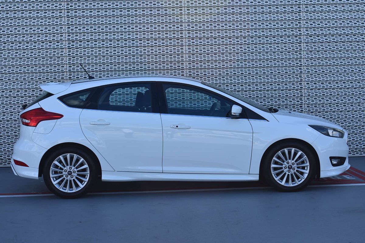 2018 Ford Focus Sport LZ