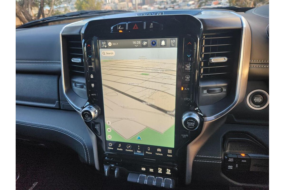 2023 RAM 2500 Laramie DJ 4X4