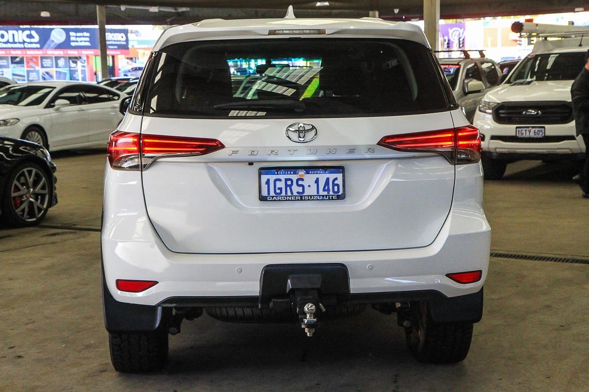 2017 Toyota Fortuner GX GUN156R