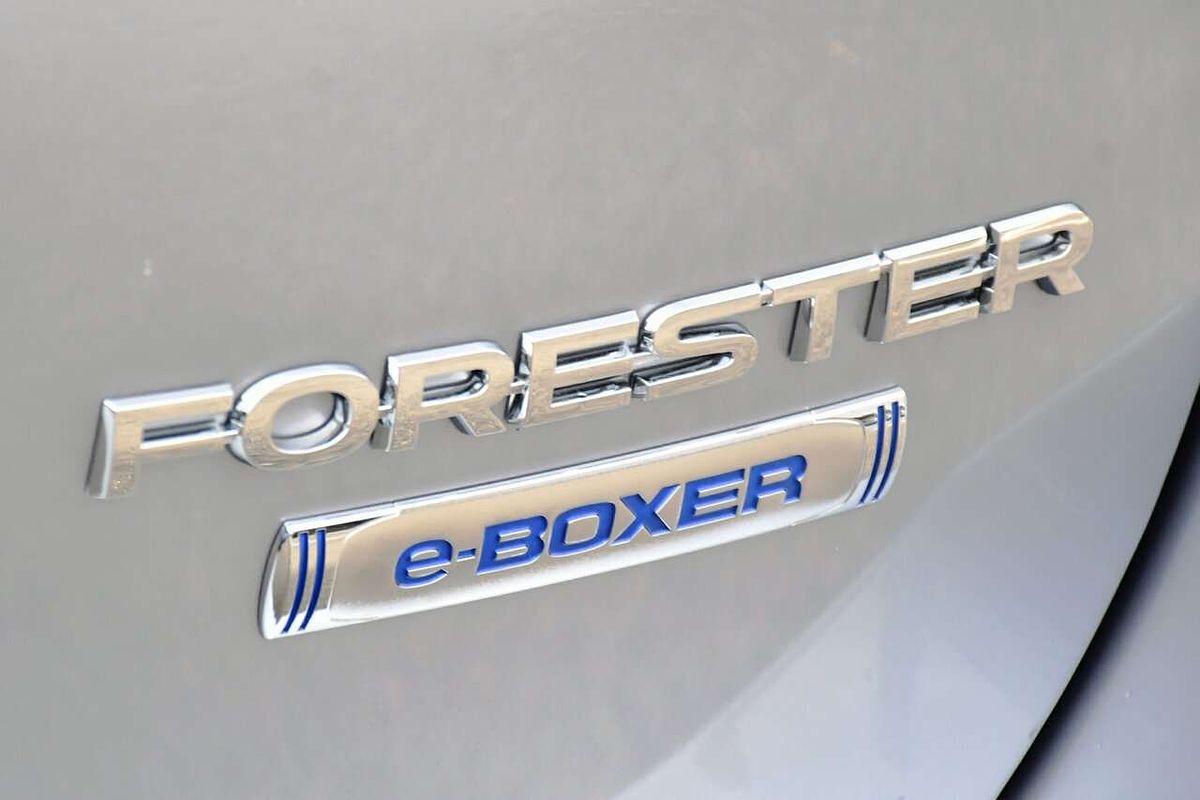 2024 Subaru Forester Hybrid S S5