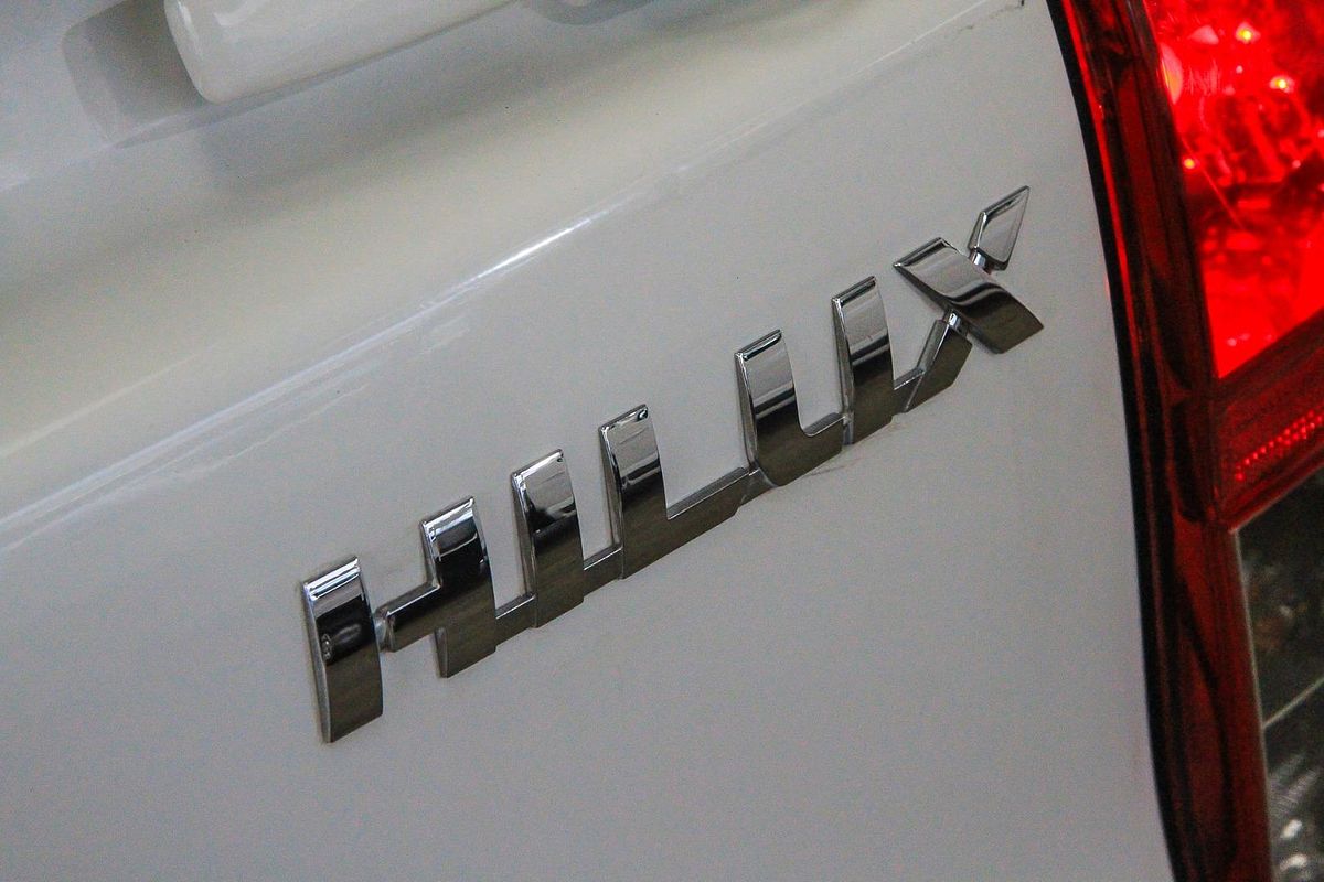 2016 Toyota Hilux SR GUN126R 4X4