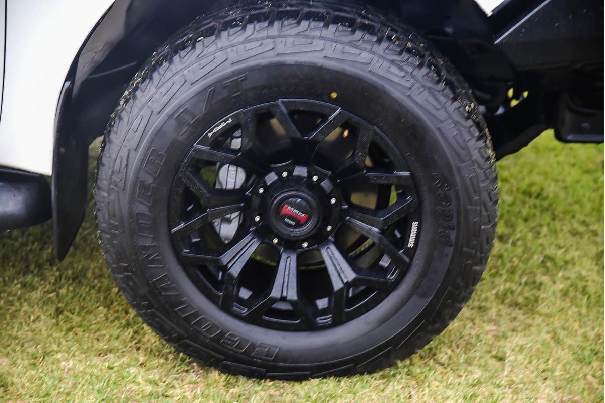 2019 Toyota Hilux SR GUN126R 4X4