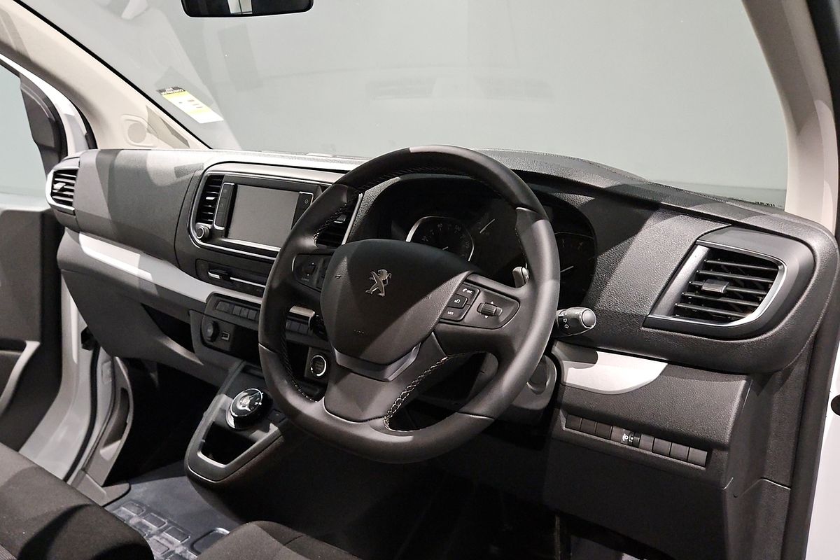 2023 Peugeot Expert Pro K0