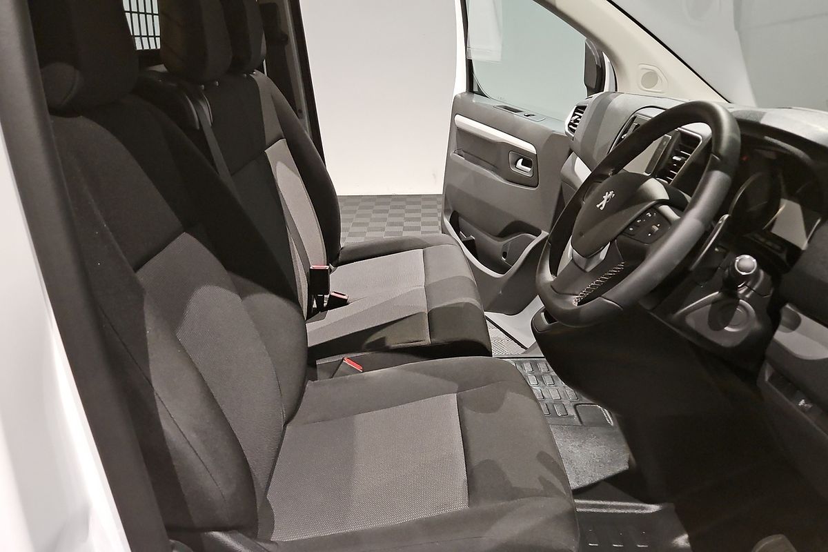 2023 Peugeot Expert Pro K0