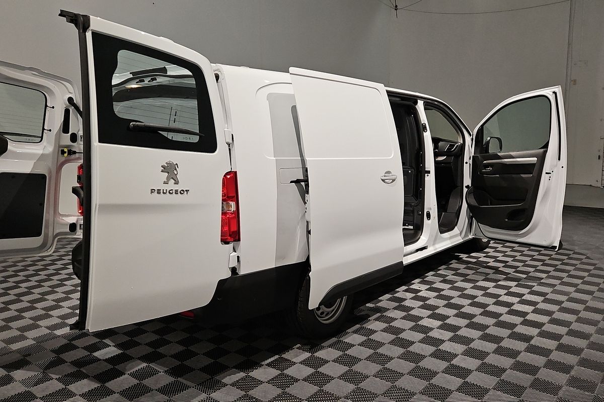 2023 Peugeot Expert Pro K0