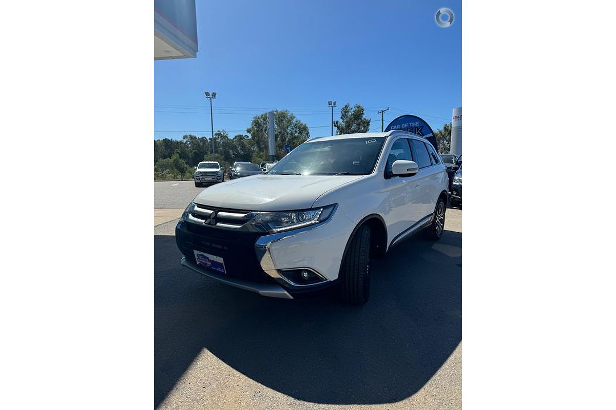 2017 Mitsubishi Outlander LS Safety Pack ZK