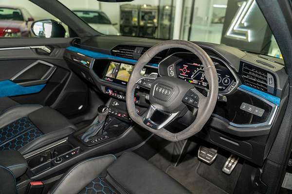 2020 Audi RS Q3 F3