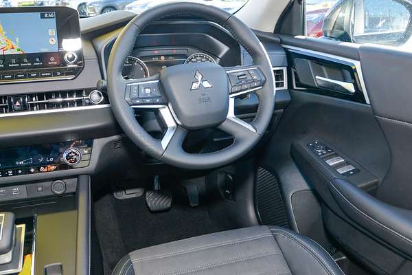 2023 Mitsubishi Outlander Aspire ZM
