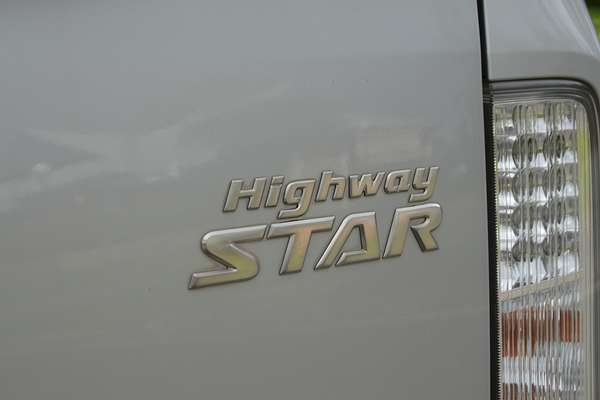 2010 Nissan Elgrand Highway Star TE52