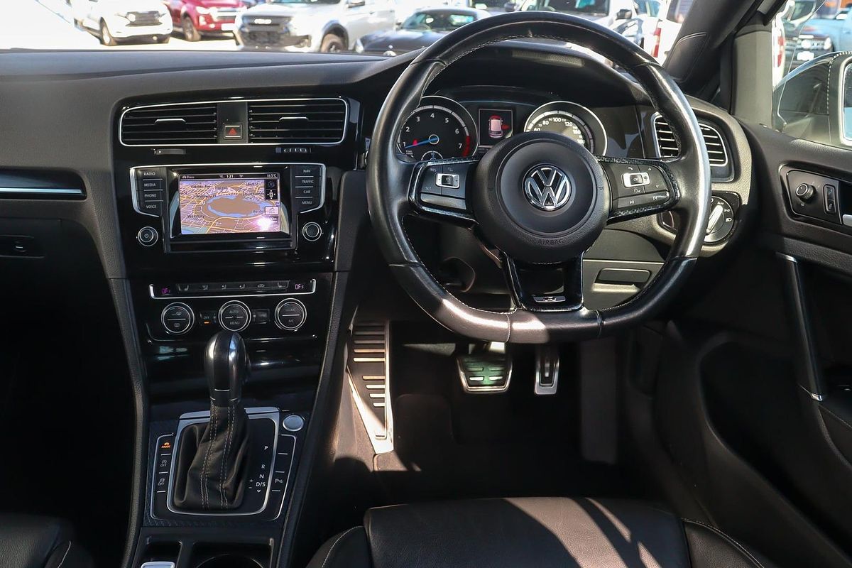 2015 Volkswagen Golf R 7