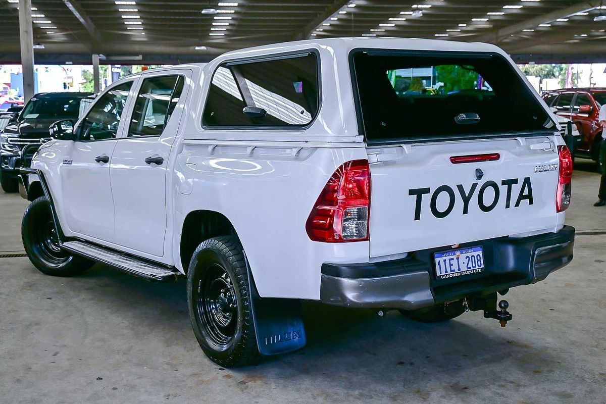 2017 Toyota Hilux Workmate GUN125R 4X4