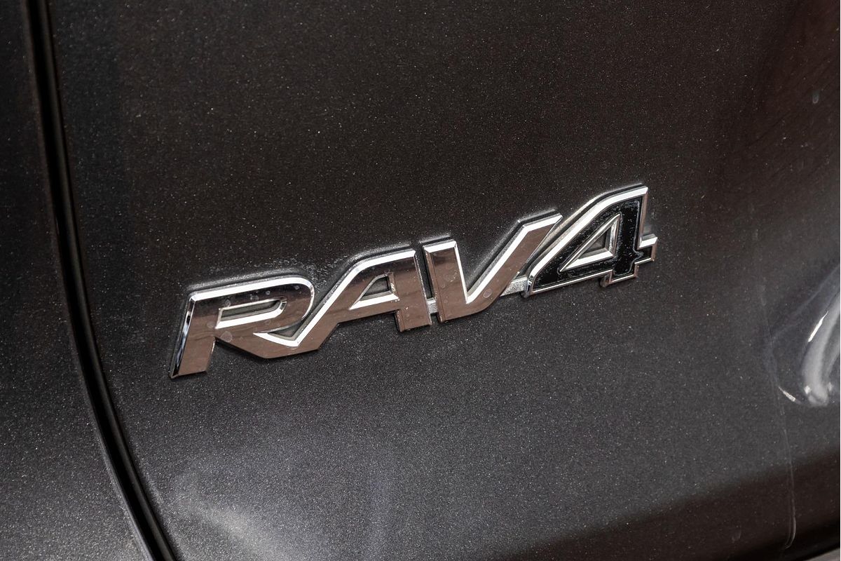 2020 Toyota RAV4 Cruiser AXAH54R